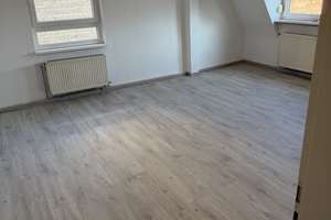 neu renovierte helle 3 Zimmer Wohnung in Stgt-West zu vermieten – Schwabstraße 83, 70197 Vogelsang, Stuttgart – Vorschaubild 1