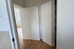 Hochwertig Renoviert: Freies 1,5-Zimmer-Apartment mit Balkon – Otto-Suhr-Allee 114, 10585 Charlottenburg, Berlin – Vorschaubild 20