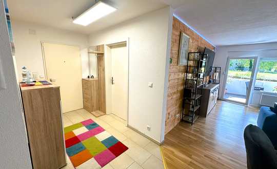 Sanierte Wohnung mit 3 Zimmern, Loggia und Garage – Attraktiv für Kapitalanlage oder Selbstnutzung