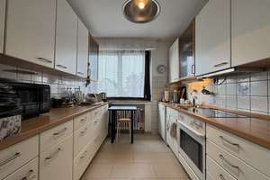 ** schöne 2-Zimmerwohnung mit großzügiger Dachterrasse **
