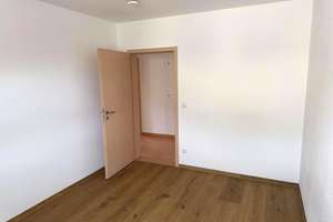 KILIAN IMMOBILIEN!  PERFEKTE 4 ZI. WOHNUNG AUS 2006 MIT 104 M² IM 1. OG EINES 3-PART.-H. IN HIP! EBK – Die vollständige Adresse der Immobilie erhältst du vom Anbieter., 91161 Hilpoltstein – Vorschaubild 56