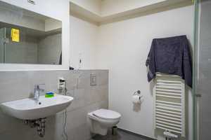 Moderne 2-Zimmer-Wohnung mit EBK – Regensburg – Vorschaubild 8