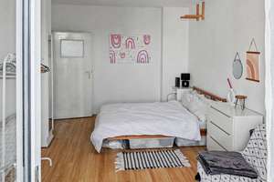 Attraktives Apartment mit Balkon in begehrter Düsseldorfer Innenstadtlage – sofort verfügbar – Die vollständige Adresse der Immobilie erhältst du vom Anbieter., 40215 Friedrichstadt, Düsseldorf – Vorschaubild 3