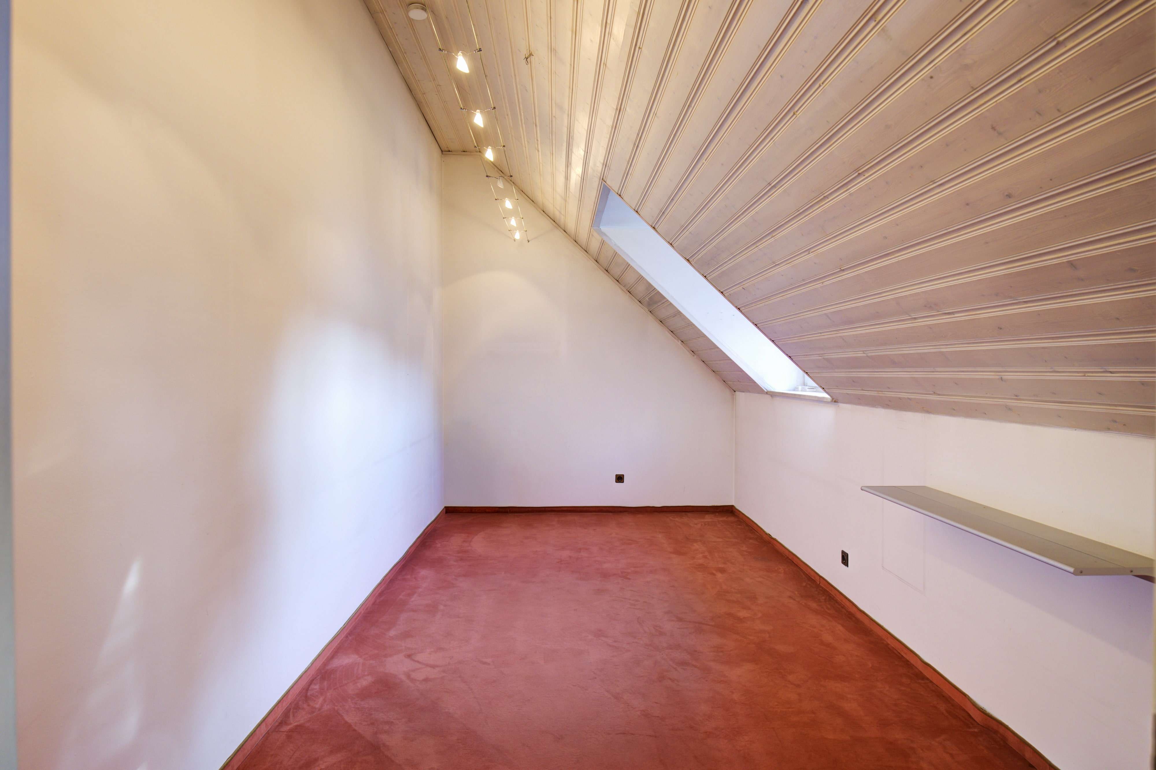 Immobilie in Schwaig bei Nürnberg - Außergewöhnliche Maisonettewohnung in ruhiger Toplage – Wohnen über den Dächern von Schwaig - Bild 10