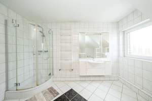 Familienglück in Bestlage:  Stilvolles Haus mit Pool, Sauna & viel Platz – Im Winkel 38B, 51063 Mülheim (Ortsteil), Köln – Vorschaubild 18
