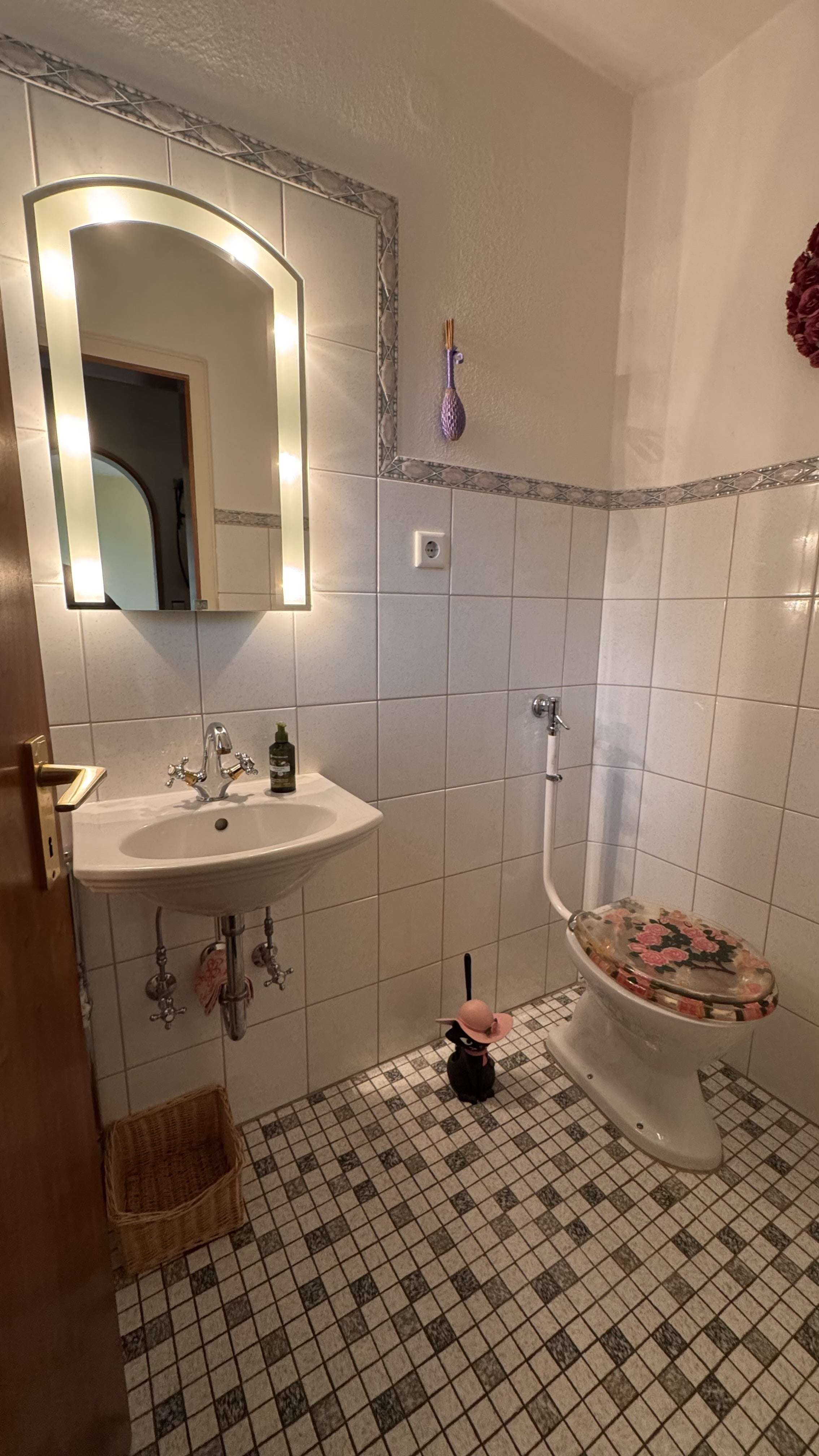 Immobilie in Mörlenbach - WOHNHAUS SUCHT GARTENLIEBHABER! - Bild 5