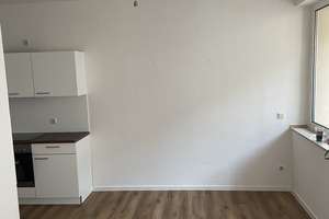 Vollständig renovierte 1-Zimmer-Wohnung mit Balkon und Einbauküche in Leipzig – Gleisstraße 3a, 4229 Plagwitz, Leipzig – Vorschaubild 6