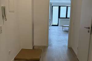 Zwei Zimmer in Wersten: Helle Wohnung mit Balkon