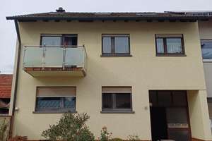 Attraktives Mehrfamilienhaus mit Mieteinnahmen in ruhiger Lage – Die vollständige Adresse der Immobilie erhältst du vom Anbieter., 76149 Neureut, Karlsruhe – Vorschaubild 3