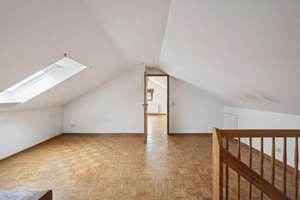 Großzügiges Familiendomizil mit separater Einliegerwohnung in begehrter Zehlendorf-Lage – Die vollständige Adresse der Immobilie erhältst du vom Anbieter., 14167 Zehlendorf, Berlin – Vorschaubild 16