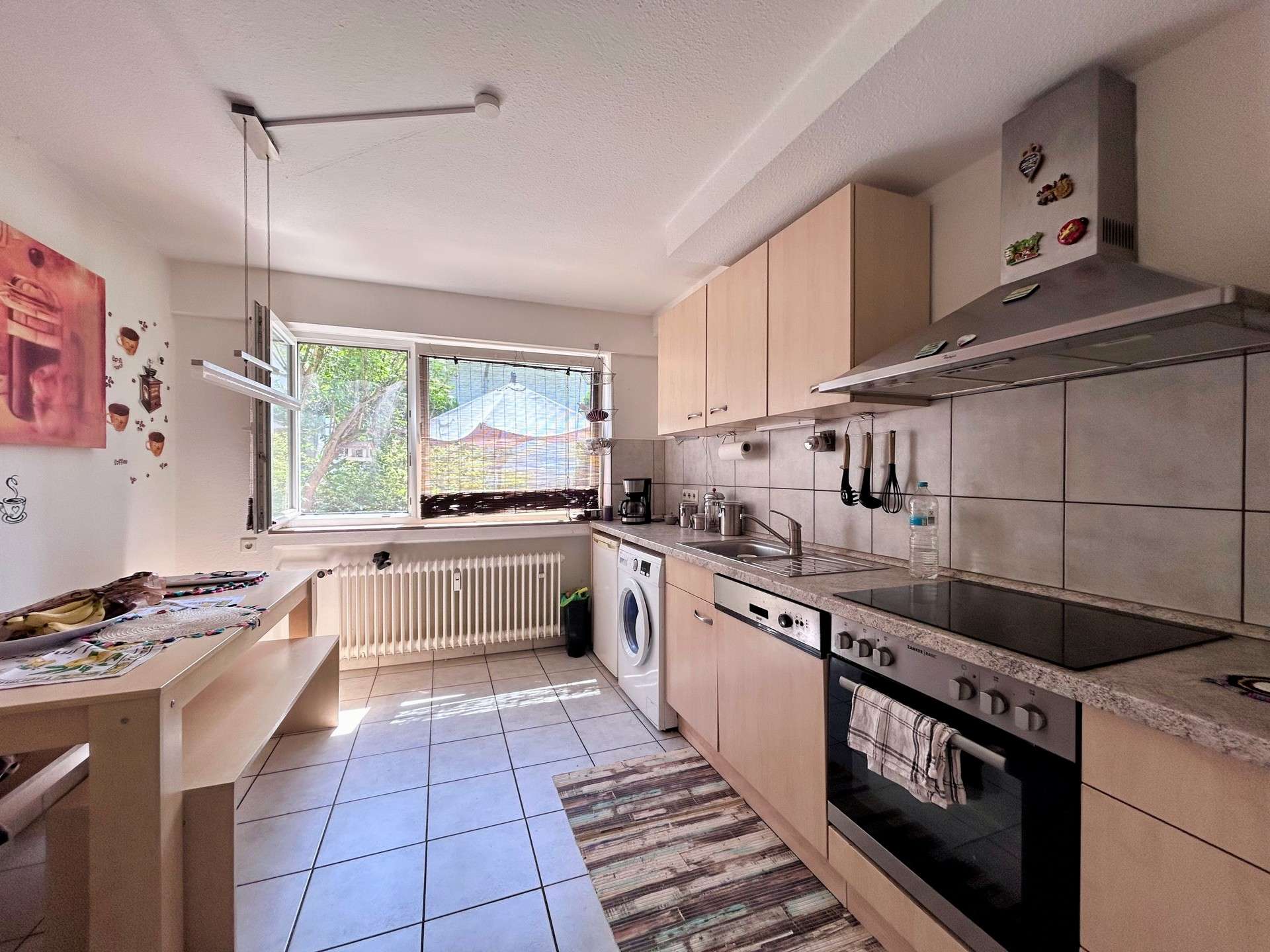 Immobilie in Altbach - Gepflegtes Mehrfamilienhaus mit 4 Wohnungen, 3 Garagen und 2 Stellplätzen - Bild 8