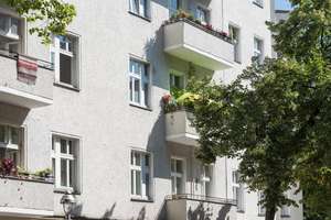 Erstattung der Erwerbsnebenkosten: 4-Zimmerwohnung in schönem Neuköllner Altbau – Altenbraker Straße 24, 12051 Neukölln (Ortsteil), Berlin – Vorschaubild 2