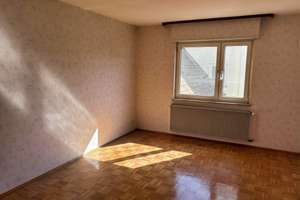 Viel Platz zum Leben - Großes Haus mit weitläufigem Garten – Die vollständige Adresse der Immobilie erhältst du vom Anbieter., 76756 Bellheim – Vorschaubild 8