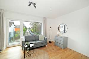 Stylisch möbliertes  1-Zimmer-Apartment mit Südbalkon – Mitteisstraße 31, 80935 Lerchenau-Ost, München – Vorschaubild 4