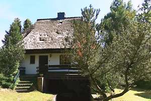 Charmantes EFH auf der Insel Hiddensee – Die vollständige Adresse der Immobilie erhältst du vom Anbieter., 18565 Insel Hiddensee – Vorschaubild 1