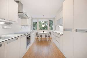Großzügige Wohnung mit Sonnenbalkon – Die vollständige Adresse der Immobilie erhältst du vom Anbieter., 53177 Pennenfeld, Bonn – Vorschaubild 8