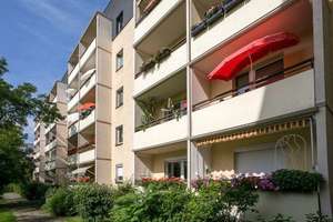 Wohnung mit Einbauküche, Nachmieter gesucht! Haus mit Aufzug – Rottwerndorfer Str. 6, 1257 Leuben (Stadtteil), Dresden – Vorschaubild 4