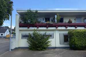 Außergewöhnliche Designwohnung mit Atrium | 2020 modernisiert | Küche inklusive | Garage & Balkon