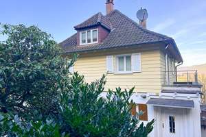 Familiengeeignete und Charmante Villa mit zwei Wohneinheiten – Die vollständige Adresse der Immobilie erhältst du vom Anbieter., 69118 Schlierbach, Heidelberg – Vorschaubild 3