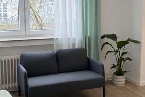 Moderne 1-Zimmer-Wohnung in Düsseldorf – inkl. neuer Möbel – Gustav-Poensgen-Straße 33, 40215 Friedrichstadt, Düsseldorf – Vorschaubild 4