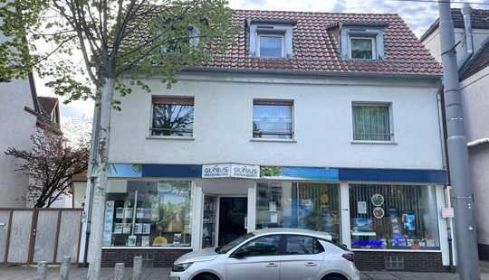 Bild von Wohnhaus mit Platz und Gewerbe in Darmstadt - Arheilgen
