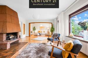 Einfamilienhaus mit Renovierungsbedarf*attraktiver Grundriss*Doppelgarage*schönes Südgrundstück – Die vollständige Adresse der Immobilie erhältst du vom Anbieter., 22844 Norderstedt – Vorschaubild 1