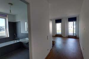 Die Sonne genießen - moderne 3 Zimmer Whg. mit Sonnenterrasse, EBK, 2 Bädern und Fußbodenheizung. – Grafenberger Alleee 291, 40235 Flingern Nord, Düsseldorf – Vorschaubild 12