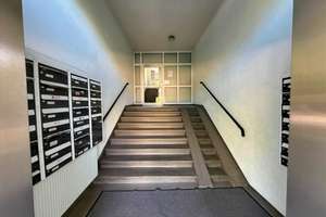 ++Attraktive 2 Zimmerwohnung  mit Aufzug - Gute Infrastruktur++ – Die vollständige Adresse der Immobilie erhältst du vom Anbieter., 13057 Neu-Hohenschönhausen, Berlin – Vorschaubild 5