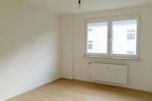 Schöne 4-Zimmer-Wohnung zentral und dennoch ruhig  in GE-Bulmke – Hildegardstr. 15, 45888 Bulmke-Hüllen, Gelsenkirchen – Vorschaubild 3