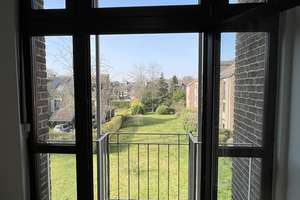 Kaiserswerth: Großzügige, lichtdurchflutete DG‑Maisonette mit Loggia und Aufzug in Toplage  – Die vollständige Adresse der Immobilie erhältst du vom Anbieter., 40489 Kaiserswerth, Düsseldorf – Vorschaubild 3