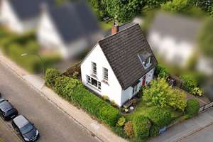 Liebevoll hergerichtetes Einfamilienhaus - Einziehen und Wohlfühlen – 22587 Blankenese, Hamburg – Vorschaubild 14