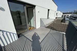 Wohnen am Wasser: Exklusives Penthouse mit Marina-Blick & Dachterrassen – Rheinallee 52, 55218 Neustadt, Mainz – Vorschaubild 7