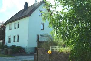 Ein Haus mit vielen Möglichkeiten mitten in Boffzen – Die vollständige Adresse der Immobilie erhältst du vom Anbieter., 37691 Boffzen – Vorschaubild 3