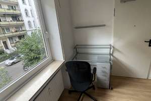 Möbliertes 1-Zimmer-Apartment in Toplage am Rathenauplatz – Lochnerstraße 7, 50674 Neustadt/Süd, Köln – Vorschaubild 3