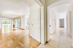Ein Hauch von Luxus - modernisierter Walmdachbungalow mit viel Privatsphäre in bester Kaiserberglage – Die vollständige Adresse der Immobilie erhältst du vom Anbieter., 47058 Duissern, Duisburg – Vorschaubild 2