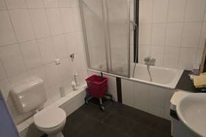 Moderne 2,5-Zimmer-Wohnung in zentraler Lage von Koblenz – Die vollständige Adresse der Immobilie erhältst du vom Anbieter., 56068 Süd, Koblenz – Vorschaubild 3