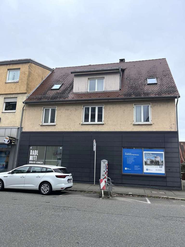 Immobilie in Friedrichshafen - Wohn- und Geschäftshaus in Friedrichshafen mit 3 Stellplätzen im Innenhof - Bild 0