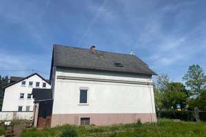 Historische Altbauvilla als Zweifamilienhaus mit vorbereitetem Sanierungskonzept – 60529 Schwanheim, Frankfurt am Main – Vorschaubild 3