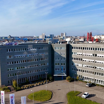 Top Anbindung nach Düsseldorf & Neuss | Sofort Verfügbar