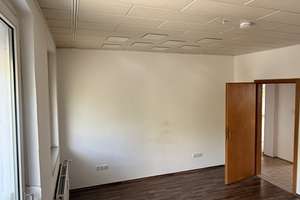 Lebendiger Wohnraum in Essen: 3,5-Zimmer-Wohnung mit Balkon – Giesebrechtstraße 30, 45144 Frohnhausen, Essen – Vorschaubild 9