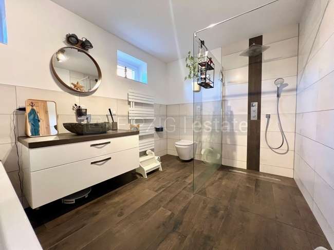 Immobilie in Bad Dürrenberg - Charmantes, kernsan. EFH, ländlich im Grünen, mit viel Platz für die Familie, ca. 145m² + 40m² im DG - Bild 5