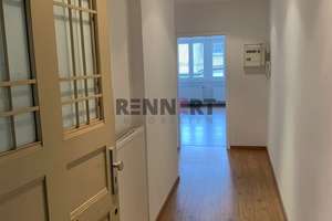 Tolle geräumige Wohnung mit großer Küche!