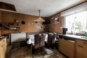 Tolle Lage für junge Familien - Renovierungsjuwel mit rd. 106 m², Garten und Garage in Hinsel   – Die vollständige Adresse der Immobilie erhältst du vom Anbieter., 45277 Überruhr-Hinsel, Essen – Vorschaubild 17