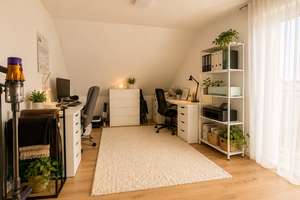 ++geschmackvolle 3-Zimmerwohnung mit Balkon und Garage in Stuttgart-Luginsland++ – Die vollständige Adresse der Immobilie erhältst du vom Anbieter., 70327 Luginsland, Stuttgart – Vorschaubild 5