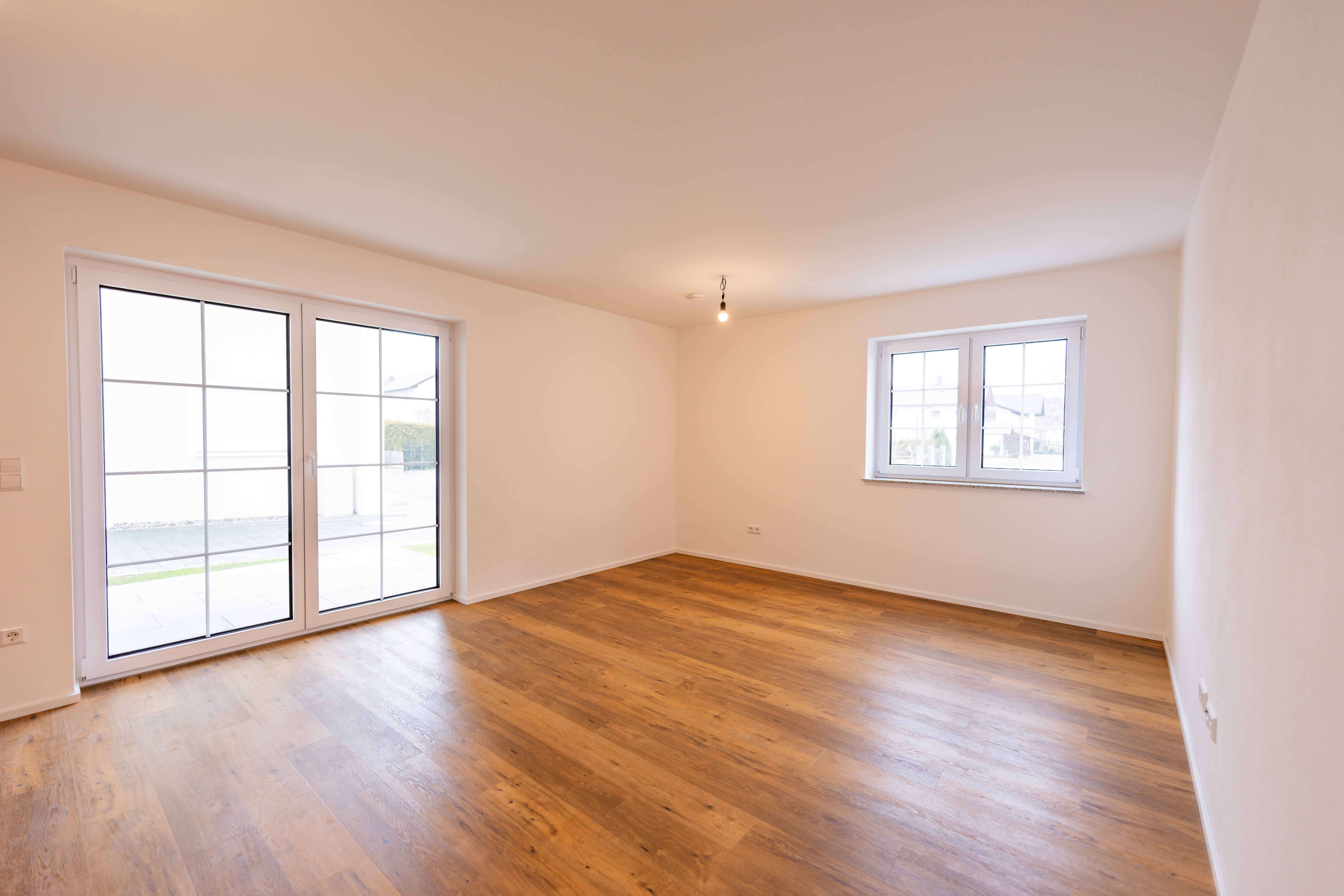 Immobilie in Rot an der Rot - Neuwertig.Barrierefrei.Geräumig. – Moderne 4-Zi.-Erdgeschosswohnung ruhig & naturverbunden - Bild 3