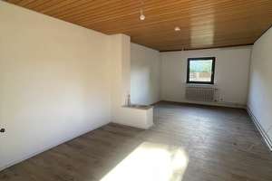ImmobilienPunkt***Charmantes Haus in Alleinlage – Wohnen mitten in den Weinbergen südlich von Bodenh – Die vollständige Adresse der Immobilie erhältst du vom Anbieter., 55294 Bodenheim – Vorschaubild 5