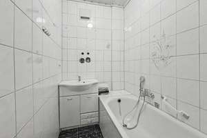 Attraktive 3-Zimmer Eigentumswohnung zum Selbstbezug in der Nürnberger Südstadt – Die vollständige Adresse der Immobilie erhältst du vom Anbieter., 90459 Galgenhof, Nürnberg – Vorschaubild 8