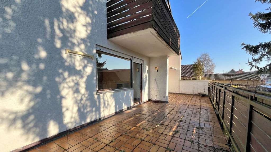 Immobilie in Strullendorf - Großzügiges Wohnhaus in 
ruhiger, sonniger Ortsrandlage
96129 Strullendorf - Bild 3