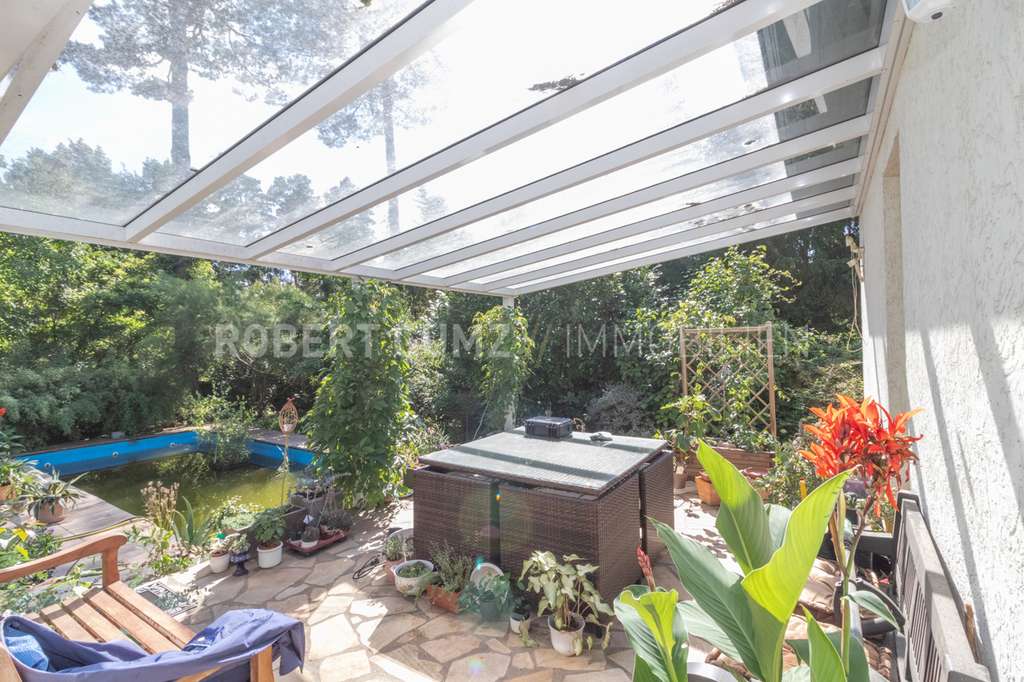 Immobilie in Petershagen/Eggersdorf - ✨Haus zum halben Preis – Traumhaftes Einfamilienhaus mit Wintergarten, & Pool - Bild 3