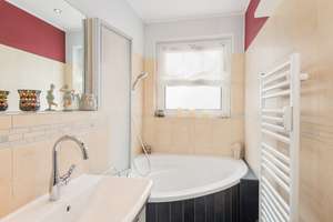 Property thumbnail 13